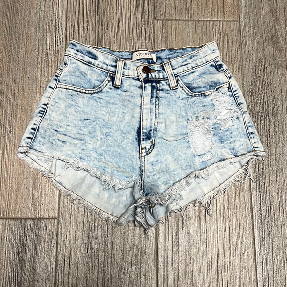 Vibrant Pants - Vibrant Women’s Denim Shorts Light Blue Size S